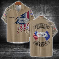 Air Force Badge, Defender of Freedom - Short Sleeve Button Shirt