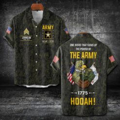 US Army, E 4 Army Specialist - Short Sleeve Button Shirt
