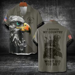 US Army, E 5 Army Specialist - Short Sleeve Button Shirt