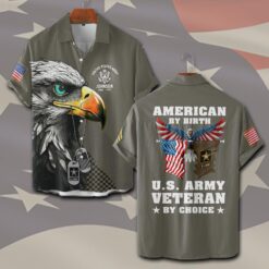 US Army, E 5 Army Specialist - Short Sleeve Button Shirt