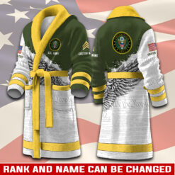 US Army, E 4 Army Specialist - Night Gown